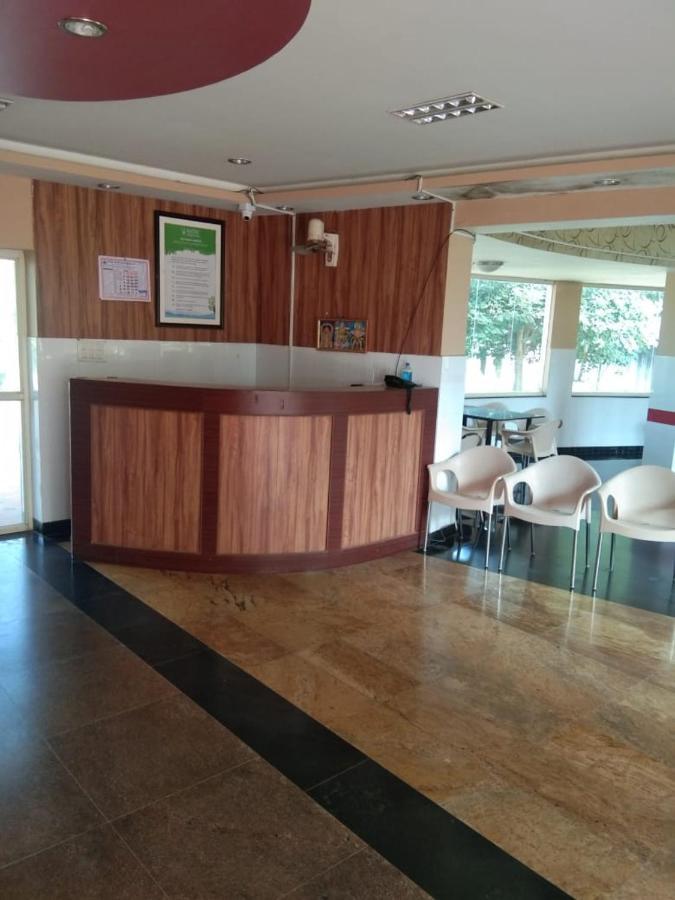 Kunigal Kstdc Hotel Mayura Pavithra Yediyur מראה חיצוני תמונה