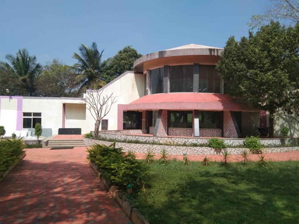 Kunigal Kstdc Hotel Mayura Pavithra Yediyur מראה חיצוני תמונה
