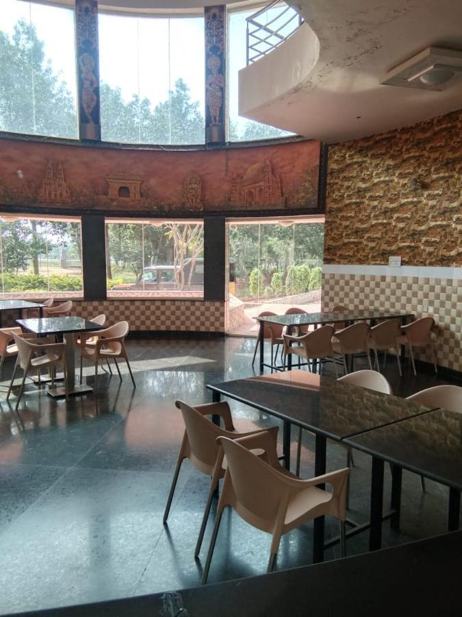 Kunigal Kstdc Hotel Mayura Pavithra Yediyur מראה חיצוני תמונה